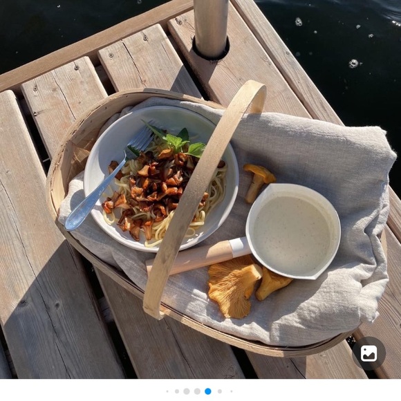 Meet your Posher, Cassie - Picture 12 of 13